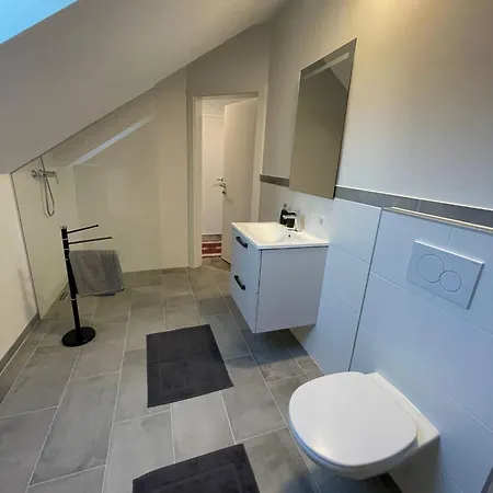 Sorinas Home - Comfortable Apartment Near Graz - Free Parking דירה *