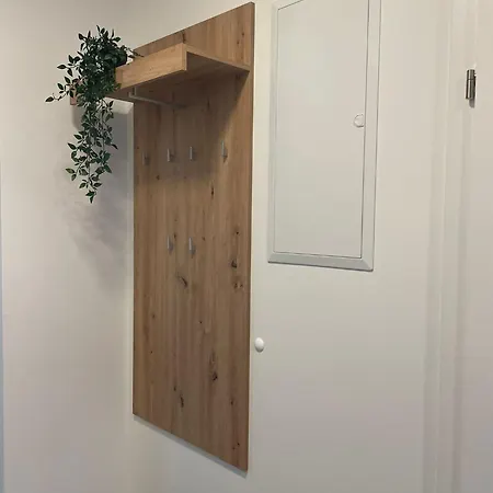 Sorinas Home - Comfortable Apartment Near Graz - Free Parking דירה Wagersbach