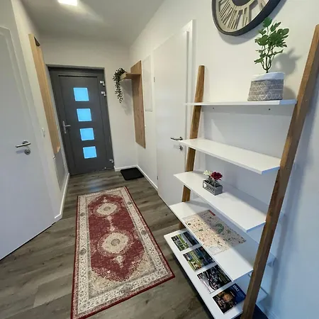 Sorinas Home - Comfortable Apartment Near Graz - Free Parking *