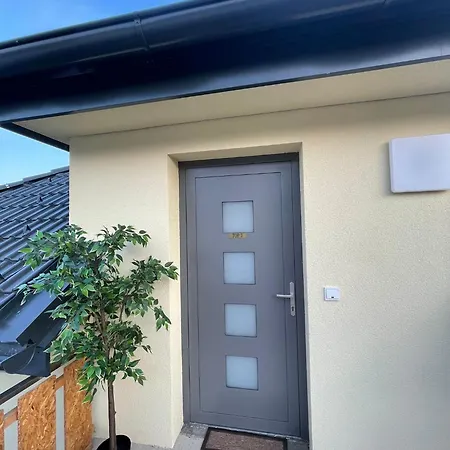 Sorinas Home - Comfortable Apartment Near Graz - Free Parking Wagersbach