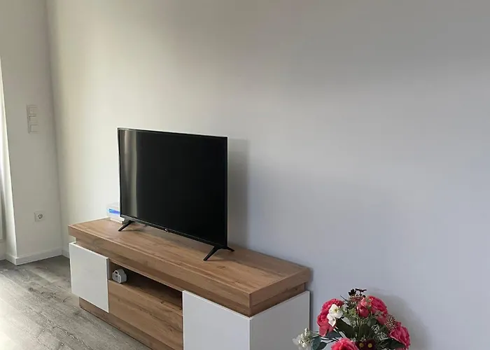 Sorinas - Comfortable Near Graz - Free Parking شقة